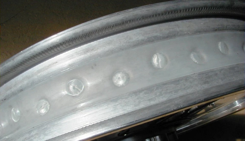 KTM 690 ENDURO R Spoke Wheel Tubeless Kit OUTEX FR211825W - Image 2 of 4