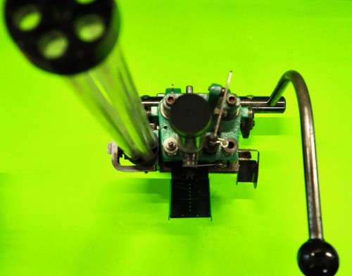 Prensa de máquina verde RCBS-.38/.357-carburo-con un pequeño rotor Dandy - Imagen 7 de 12