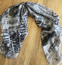 Wizarding World of Harry Potter Universal Studios Daily Prophet Newspaper Scarf