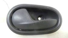 806717698R FRONT LEFT INNER HANDLE / 806717698R / 806717698R / 1251519 FOR DAC