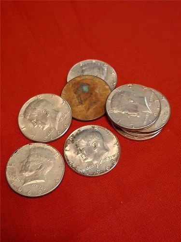 Bag of MIXED DATE $5 FACE VALUE CIRC 40% SILVER KENNEDY HALF DOLLARS   #MF-5246