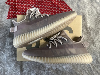 ADIDAS YEEZY BOOST 350 v2  Mono Mist  Size 11