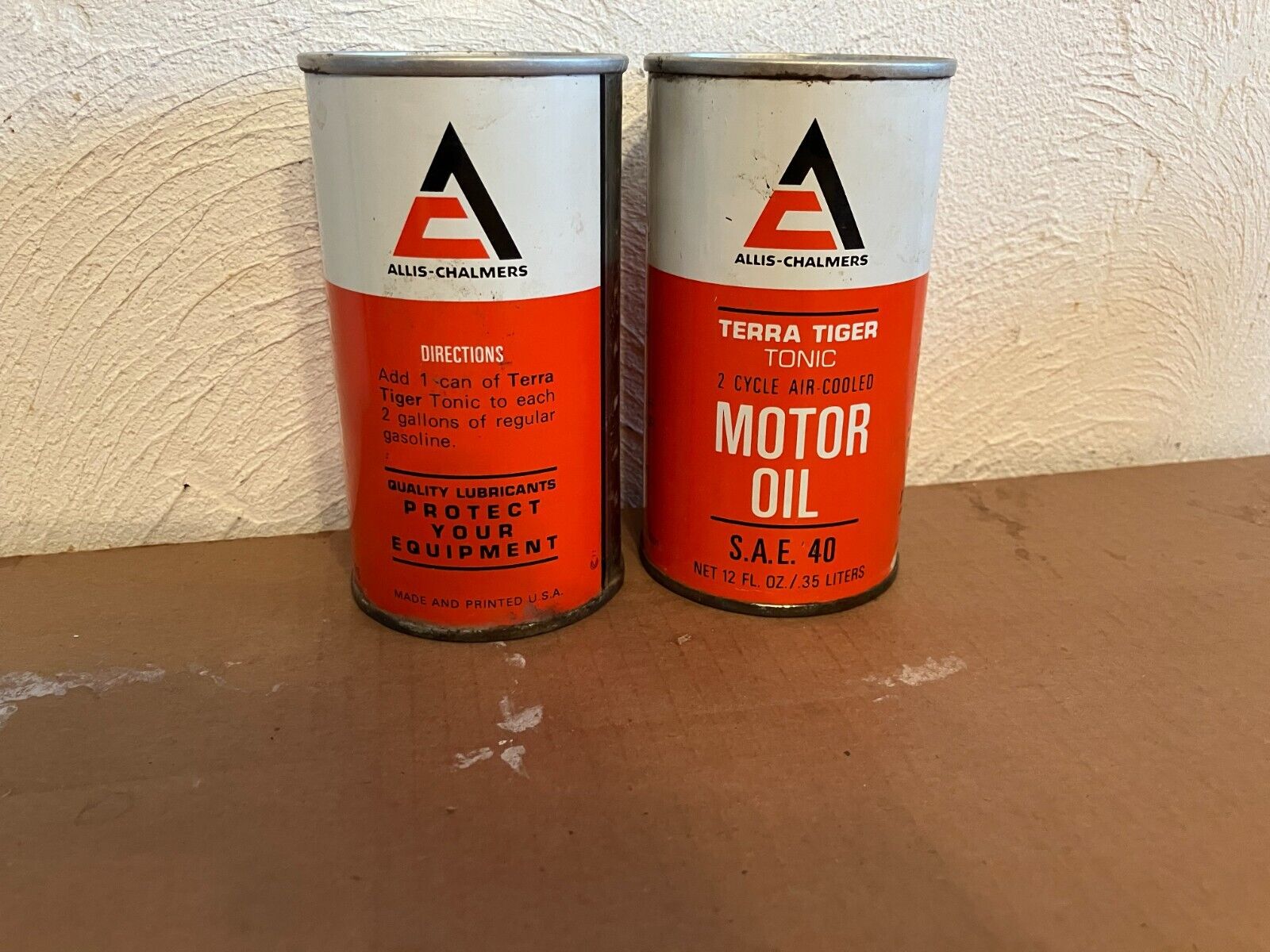 2 Vintage Allis Chalmers Terra Tiger Oil Cans