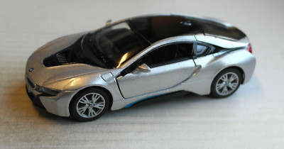 Kinsmart BMW i8 silbermetallic 1:36 Modellauto Elektroauto Sportwagen NICHT 1:32