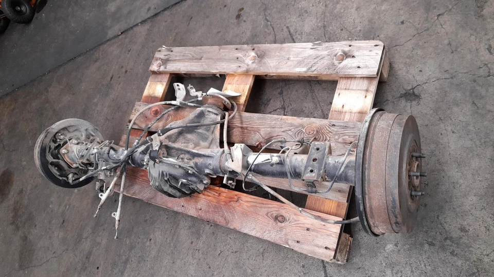 NISSAN NAVARA REAR DIFFERENTIAL ASSEMBLY D40 (VIN MNT), 2.5, YD25, 03/08-08/15 - image 2 of 4