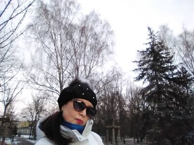 Black wool beret with pompom of real fox fur French style beret for women Gift.