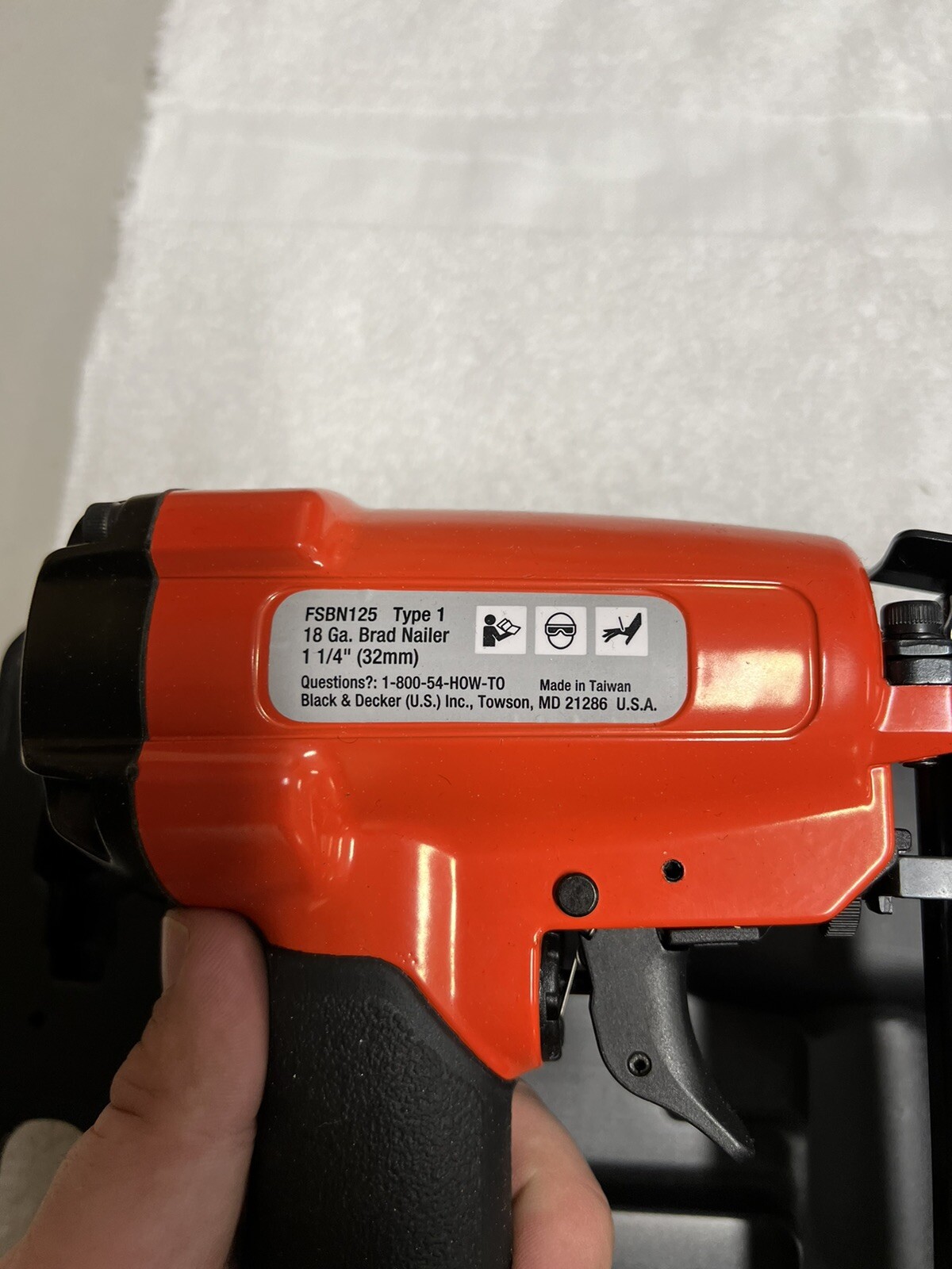 Decker 18-Gauge Brad Nailer FSBN125 