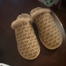 Michael Kors Janis Scuff MK Logo Faux Fur Lined Slip-On Slippers 8.5