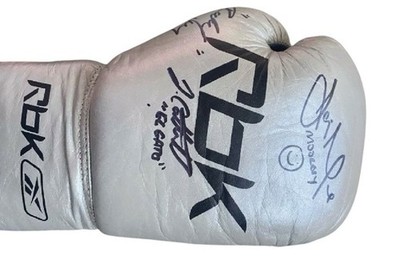 Jamie Moore Rocky Fielding Jack Catterall signierter Reebok Boxhandschuh