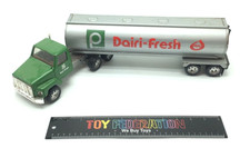 Vintage ERTL Publix Dairi Fresh Toy Tanker Truck