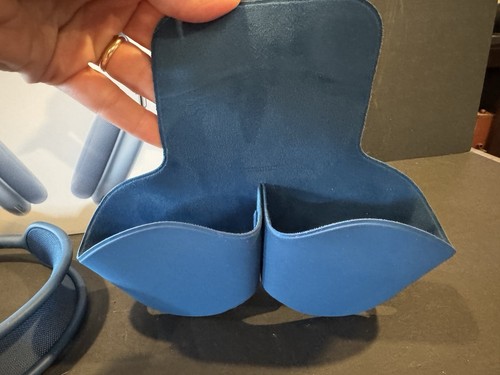 Apple AirPod Max Bluetooth Headphones Barely Used - Sky Blue With Box & Cord - Photo 12 sur 18