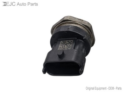 Fuel Pressure Sensor For 13-19 Ford Explorer  3.5  Turbo