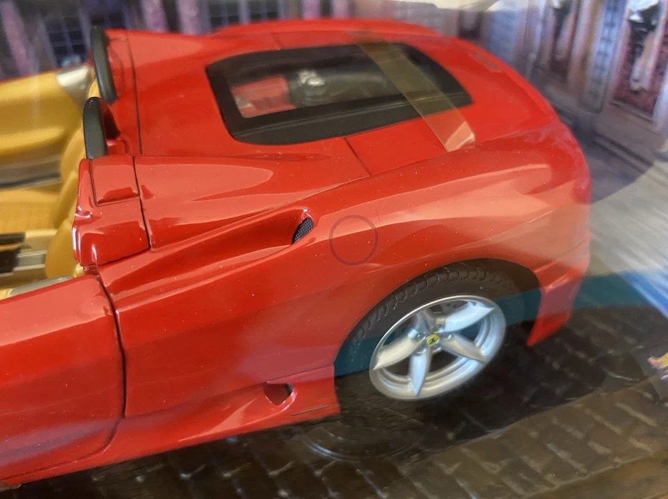 Hot Wheels 1:18 Ferrari 360 Spider Red Diecast Supercar - NEW Unoped Carton - Image 3 of 4