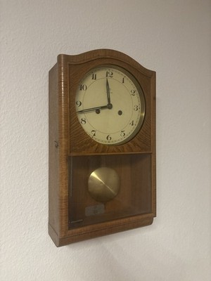 Alte Junghans Wanduhr / Regulator mit Pendel