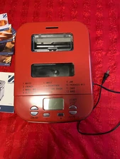 Geoffrey Zakarian 1.5 Lbs Bread Maker, Manual and Recipes included