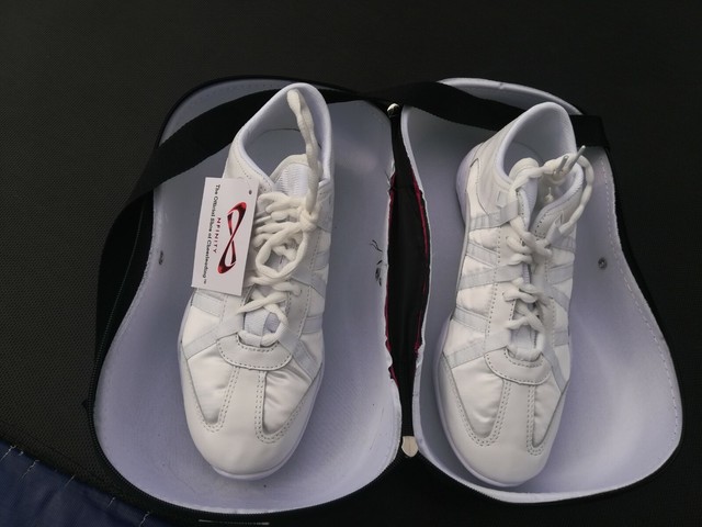 nfinity adult evolution cheer shoes