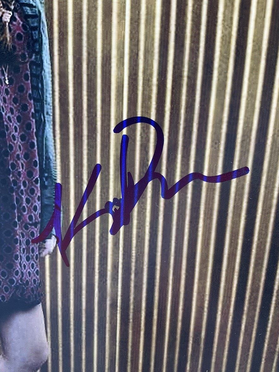 Kaitlyn Dever signed Photo ACOA Justified autographed Loretta