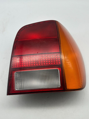 VW Polo 6N  Rücklicht Rücklampe hinten rechts Hella 6N0945258 962566 F253