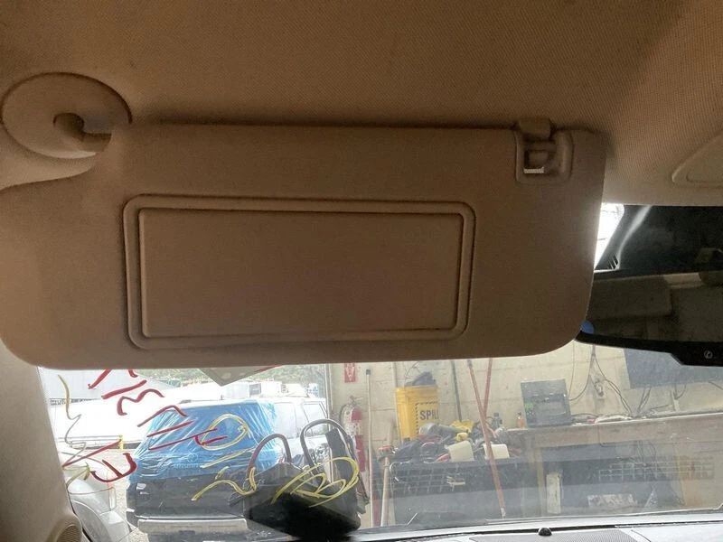 2010-2015 Buick Lacrosse LH Driver Side SunVisor with Light Mirror TAN Color OEM Foto 2 de 4