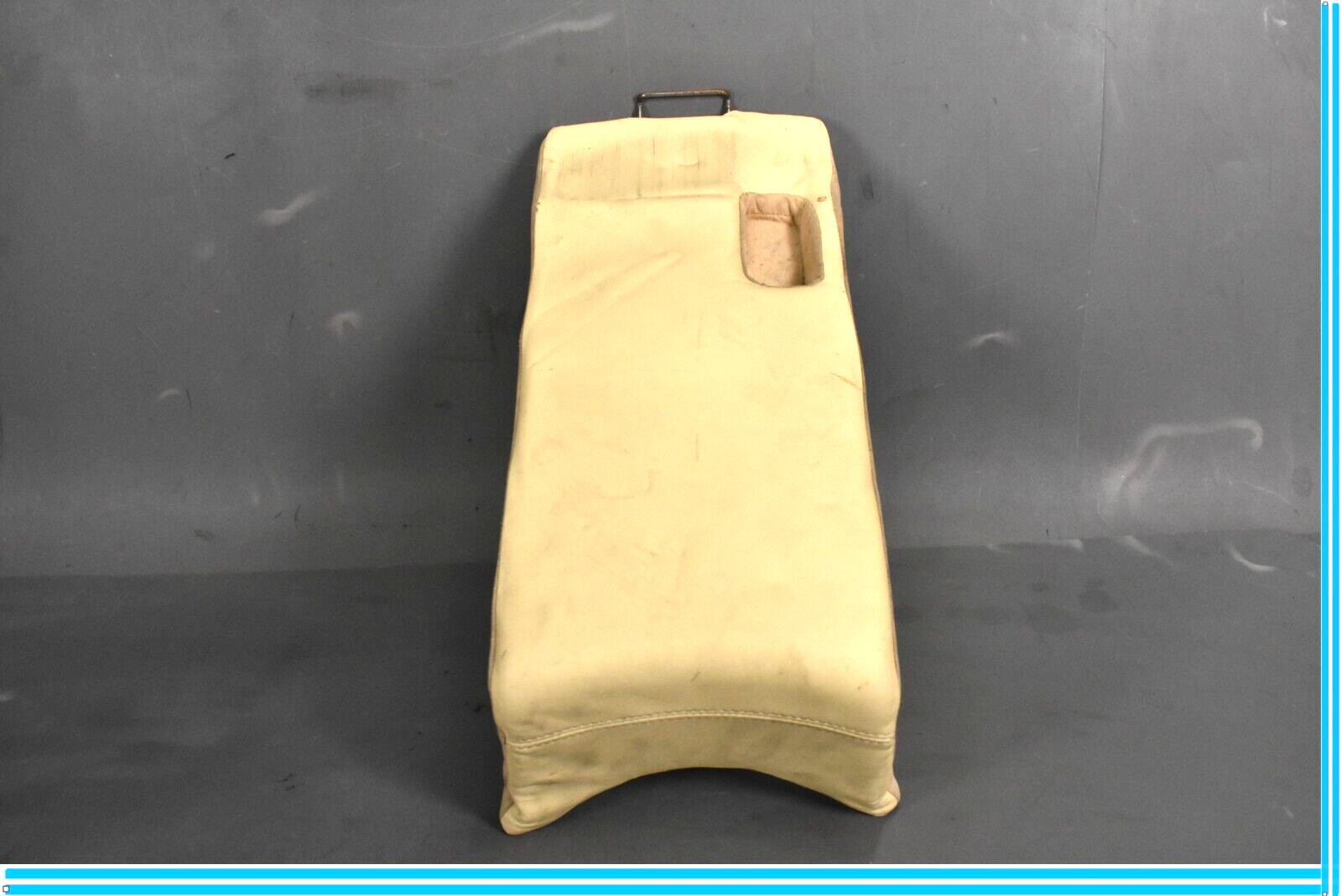 Maserati Quattroporte 2005-2008 Rear Upper Center cushion