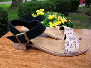 khadims heel sandals