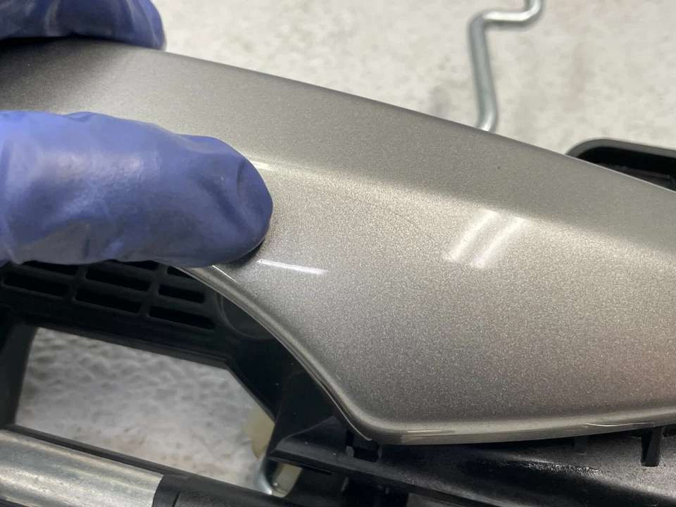 18 19 20 Lexus RC300 maçaneta externa dianteira direita do lado do passageiro 1541 fabricante de equipamento original - Imagem 3 de 4