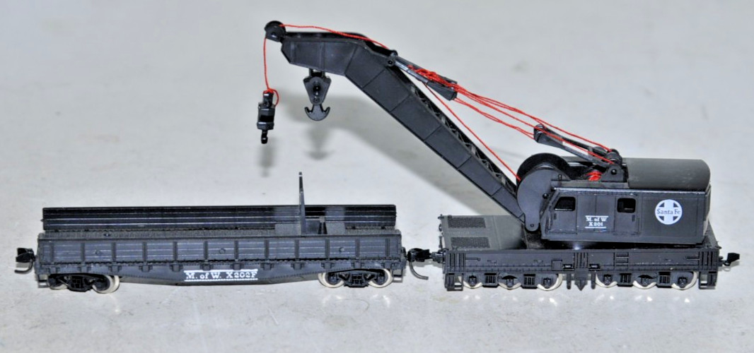 Con-Cor N scale Santa Fe Crane Work Car