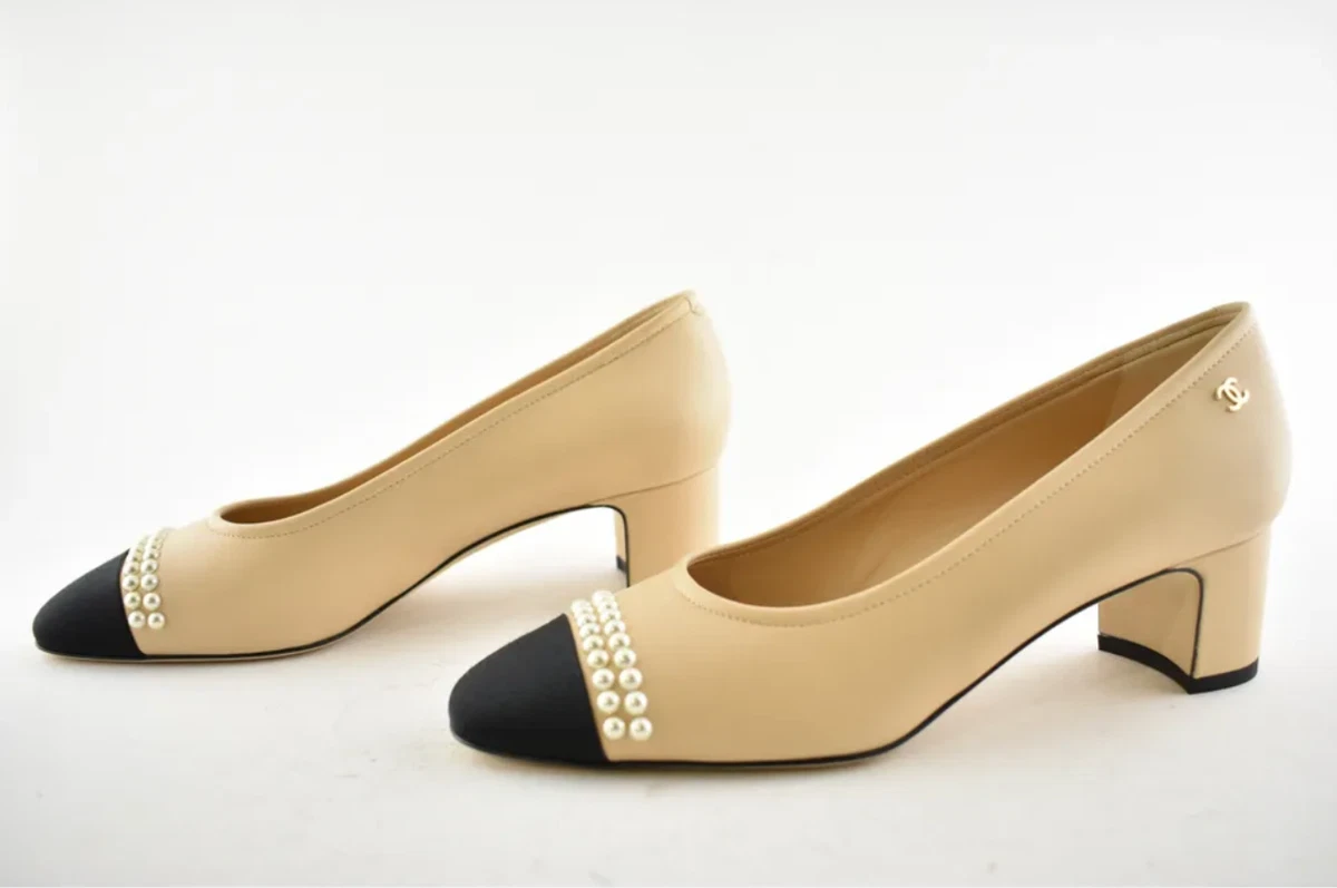Beige block store heel pumps
