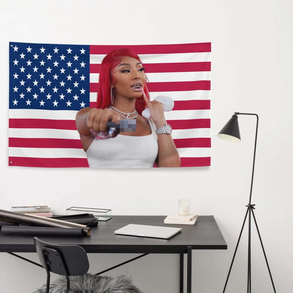 Rubí Rosa Bandera Americana - Tapiz Hip Hop 34.5" X 56" Foto 3 de 4