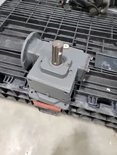 Winsmith 926MDV Gear Reducer Ratio 60:1 1750 RPM 926MDVS2100GGC