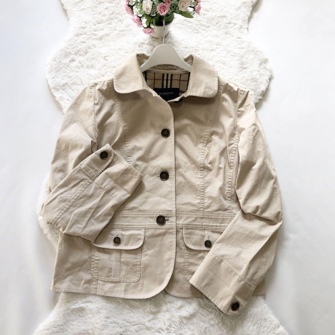 Burberry London Beige Short Trench Coat Size 46 Lightly Worn Excellent Condition
