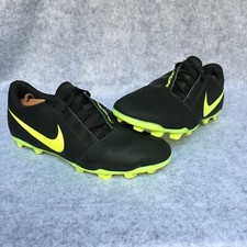 Nike Phantom VNM Cleats, Youth size 6Y (Color Black)