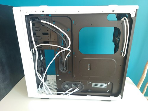 Boîtier tour complet PC Corsair Vengeance C70 - Blanc - Très bon état d'origine - Photo 8/11