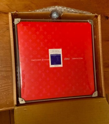 Louis Vuitton VISIONAIRE 30 Visionaire THE GAME Swiss Edition | eBay