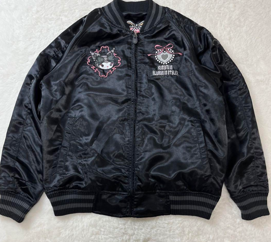 ジャケット RONRON KUROMI SUKAJAN JACKET 4BNY579 Sanrio - Kuromi Sukajan Bomber Jacket – GiantRobotStore