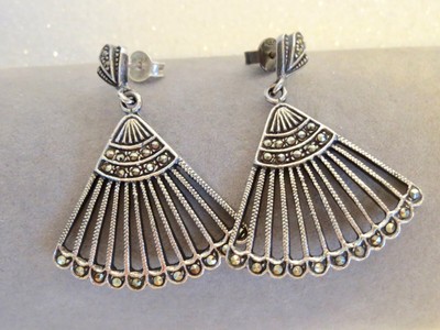 WUNDERSCHÖN!  P.T. Marken-Markasiten-Ohrringe Sterlingsilber 2 Zoll Länge 1,25 Zoll breit