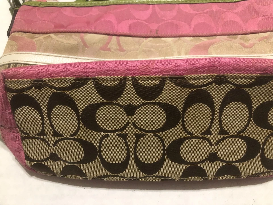 Bolso Cartera Coach Bleeker Rosa Rayas Logo Difícil de Encontrar Foto 2 de 4