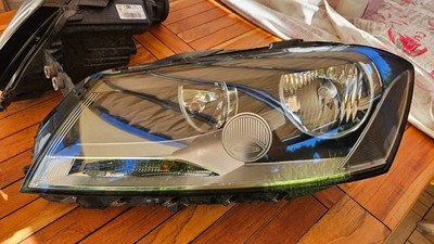 VW Passat B7 Scheinwerfer links Valeo 3AC941005 Halogen RHD Rechtslenker UK/IRL
