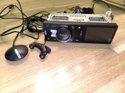 Parrot Asteroid Classic 1DIN Radio mit Freisprechfunktion mit Android