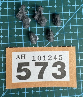 5 Emperor s Children Infractor Tormentor Head Helmet Marine Slaanesh 40K Heresy