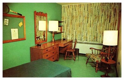 Postcard SCHOOL SCENE St. Charles Illinois IL m/09 AU2461