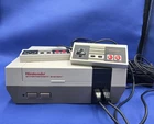 Vintage 1985 Nintendo NES-001 Console TESTED, Hand controls & 5 games