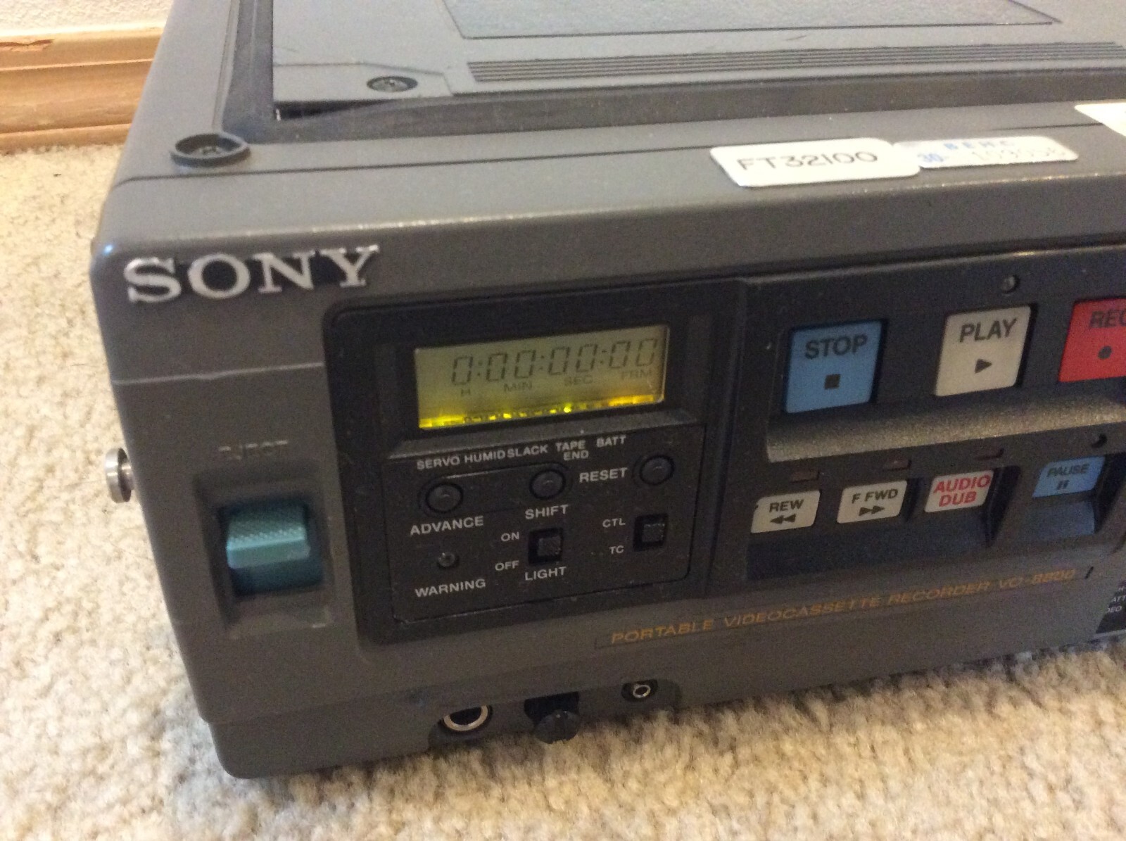 Sony UMatic S SP VO8800 Portable Videocassette Recorder eBay