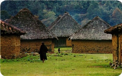CPM AK CHIAPAS Tenejapa, Dorf Altos de CHIAPAS MEXIKO (648722)