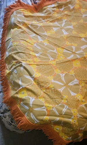 Vintage Fringed Table Cover Orange Hawaiian Floral Round 61" - Picture 3 of 8