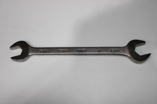 Nos Bonney American Made Metric 17mm X 19mm Open End Wrench 22cm Length Me1719