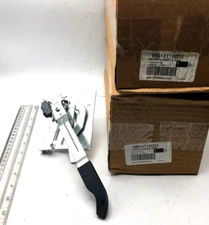 GE Lot OF 2 Latch And Handle Assembly WB14T10053 New