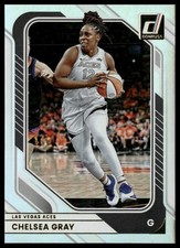 2026 Donruss WNBA #10 Chelsea Gray Holo (i24770)