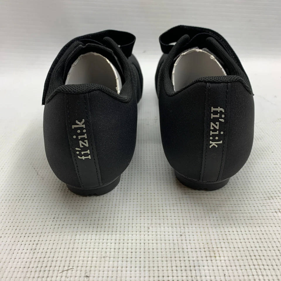 Zapato de ciclismo Fi'zi:k Tempo R5 Powerstrap negro talla 9,5 gancho y bucle ligero Foto 3 de 4