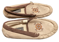 Fireside Dearfoams Moccasin Slippers Womens 7 Sandstone Beaded Lined Non-Slip